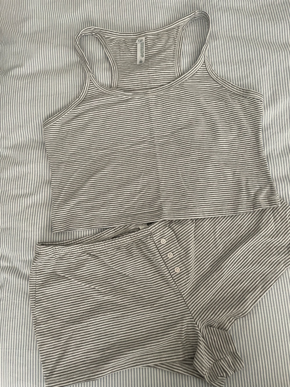NBW wild fable Gray & White Striped Sleep Top